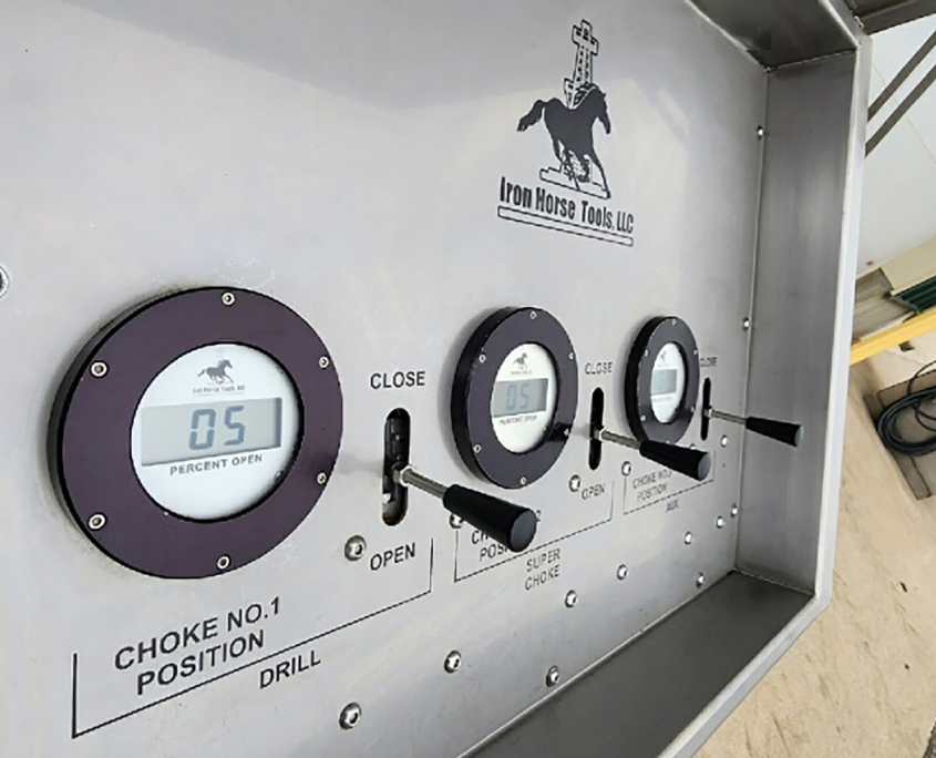 AutoChokeXT control panel AutoChokeXT control panel